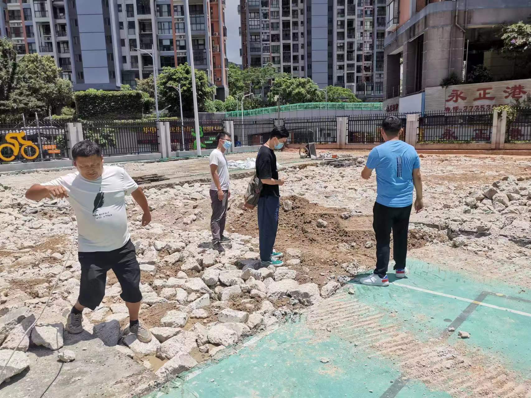 深圳市仙桐小學(xué)運動場施工
